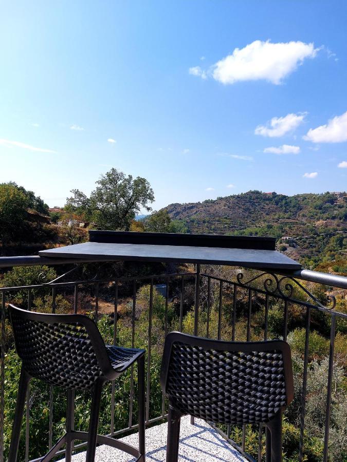 Agros Green Valley Suites Limassol Bagian luar foto